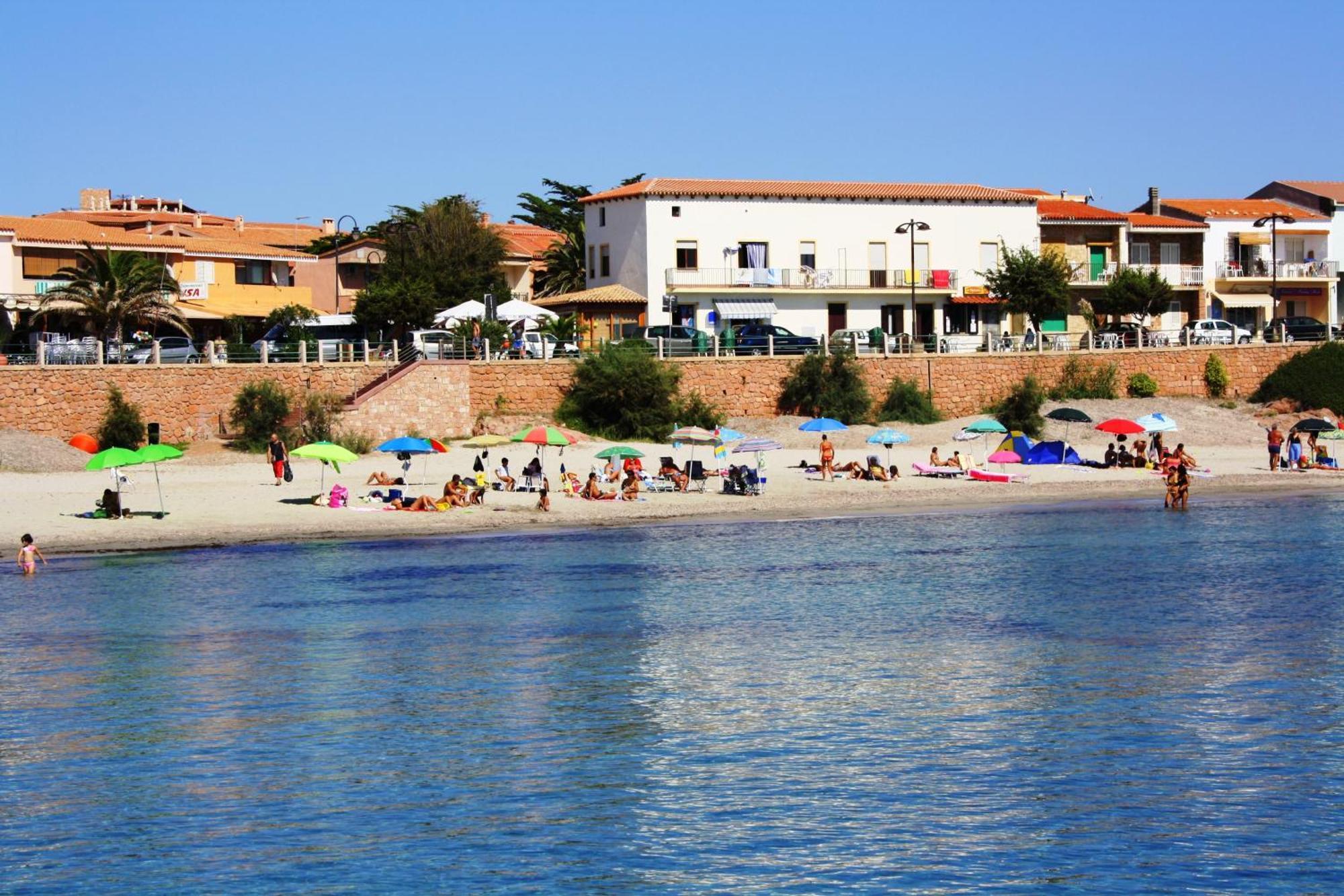 Appartamenti Ideal Isola Rossa Luaran gambar