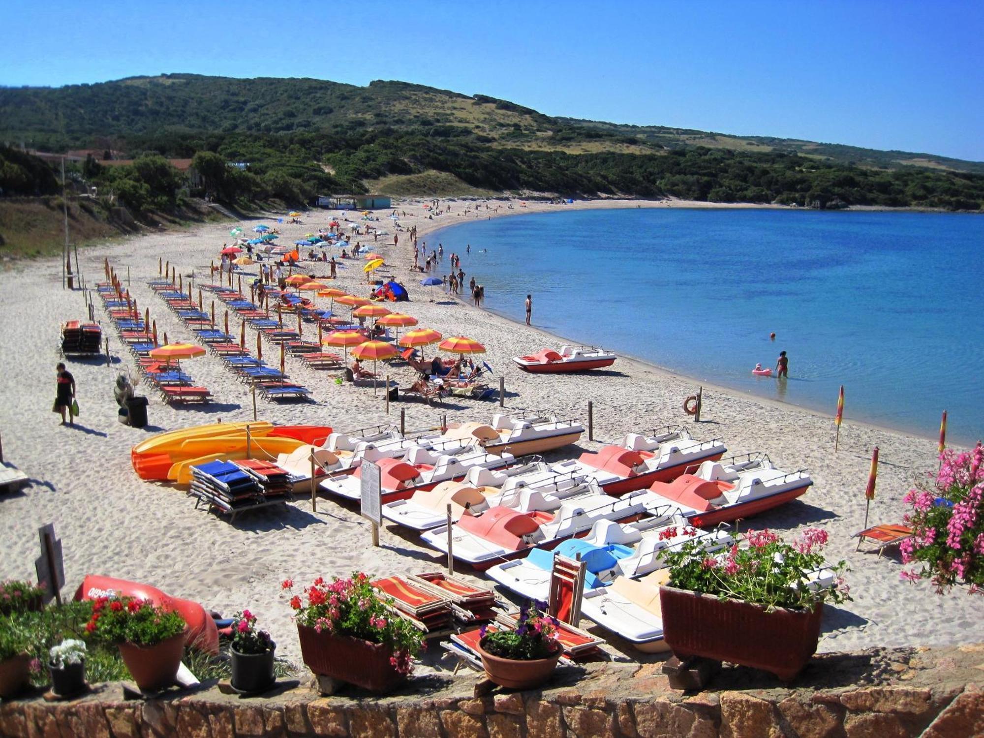 Appartamenti Ideal Isola Rossa Luaran gambar