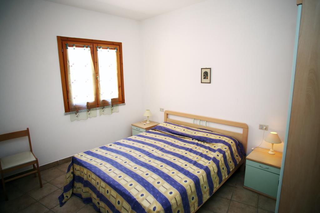 Appartamenti Ideal Isola Rossa Luaran gambar