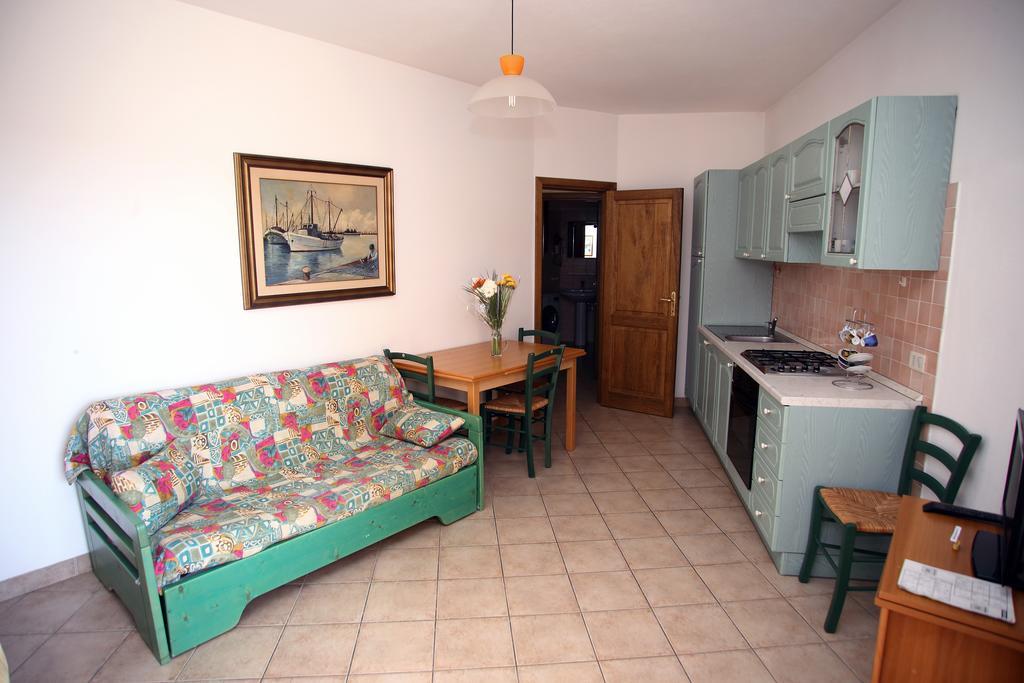 Appartamenti Ideal Isola Rossa Luaran gambar