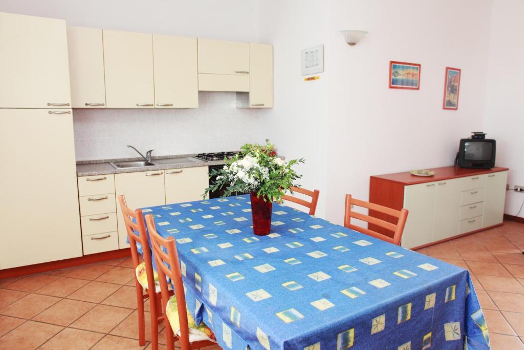 Appartamenti Ideal Isola Rossa Luaran gambar